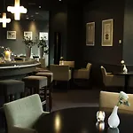 Leonardo Center Hotel