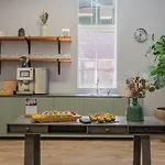 Hotel Leonardo Center 4*