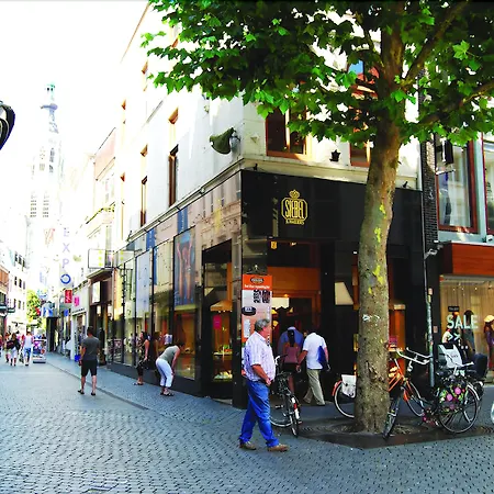 Hotel Leonardo Center Breda