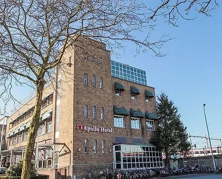 Ξενοδοχείο Leonardo Center 4*
