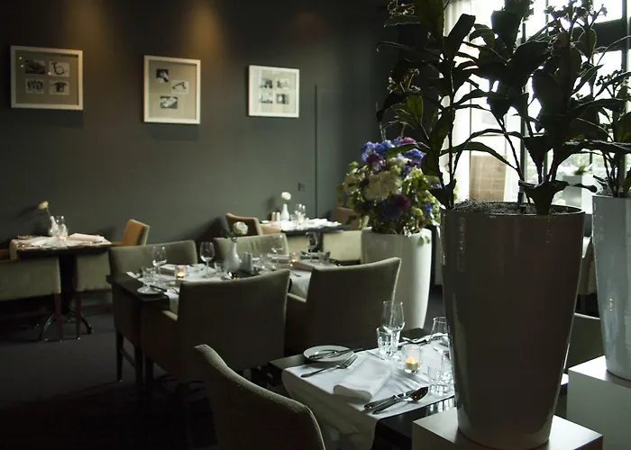 Hotel Leonardo Center 4*