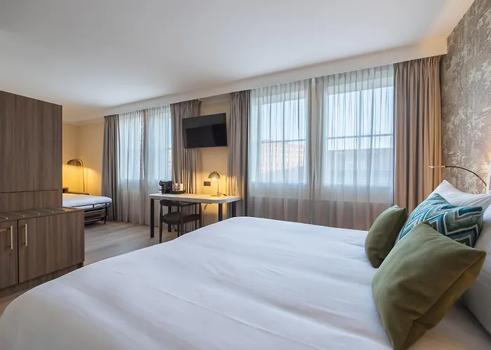 Leonardo Center Hotel 4*