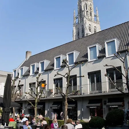 Hotel Leonardo Center 4*