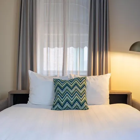 Hotel Leonardo Center Breda